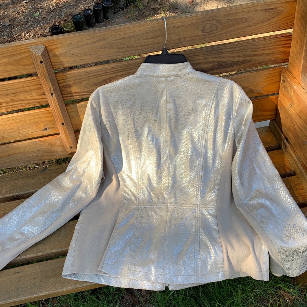 Chico’s Snake Print Jacket - Picture 4 of 8